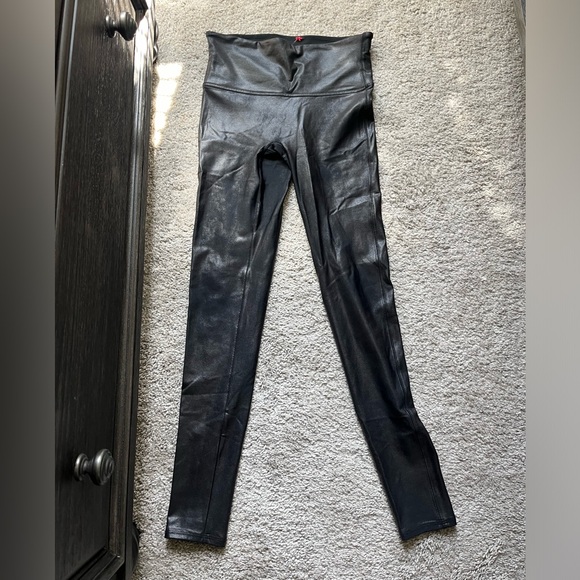 SPANX Faux Leather Leggings - Picture 1 of 5